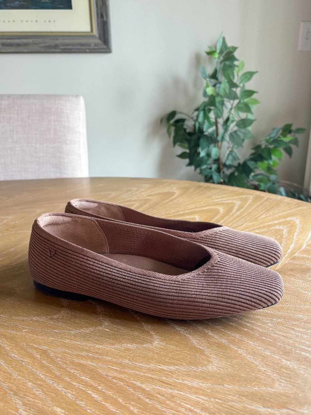 Margot 2.0 Square-Toe V-Cut Flats in Espresso